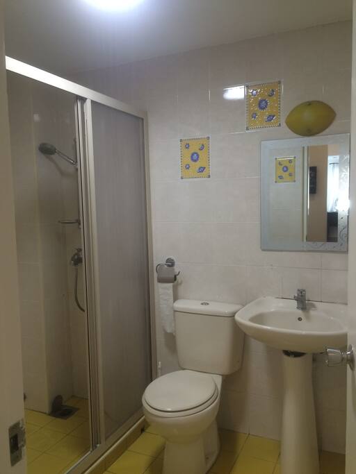 Shared bath (just outside the guest rooms)