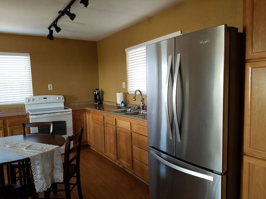 Kitchen / Dining
