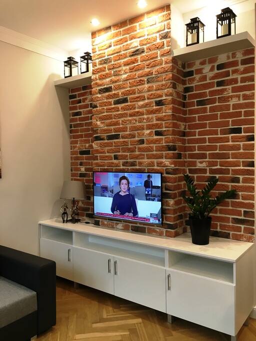 TV
