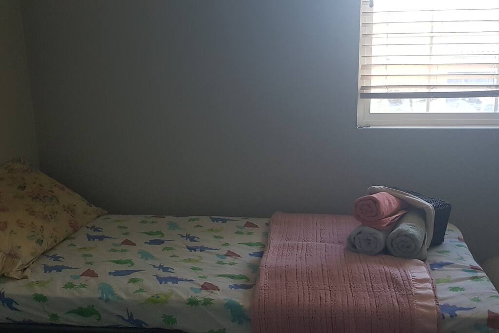 Extra twin bed