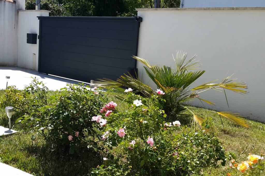 Le jardin avant