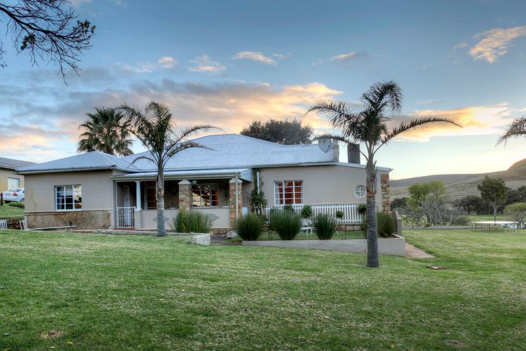 Old Farm house - modern and couse