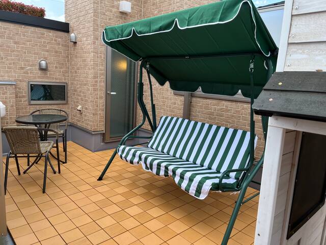 Holy Town 98㎡＋屋上　最大14名　無料駐車場　泊まれるアスレチック　高円寺 gallery image 3