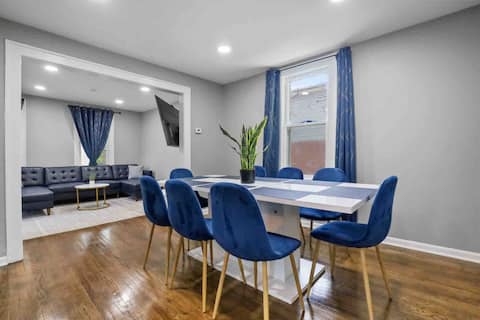 A Dream Home in Chicagoland