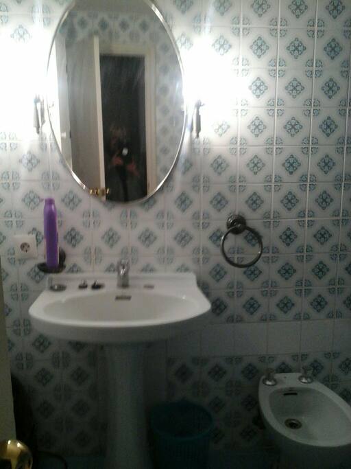 baño completo privado