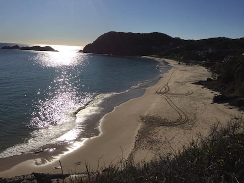 Seal Rocks Holiday Macondo - the best of the coast