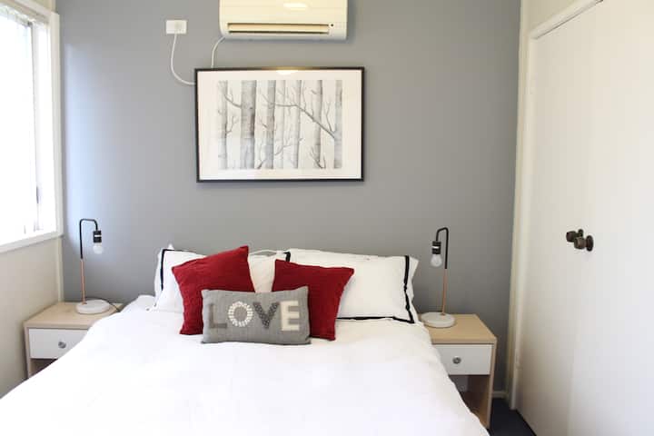 ชุดขนาดควีนไซส์พร้อมผ้าฝ้ายลินิน