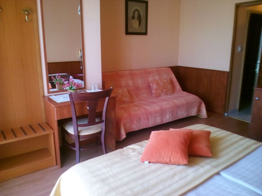 sofa na razvlačenje
