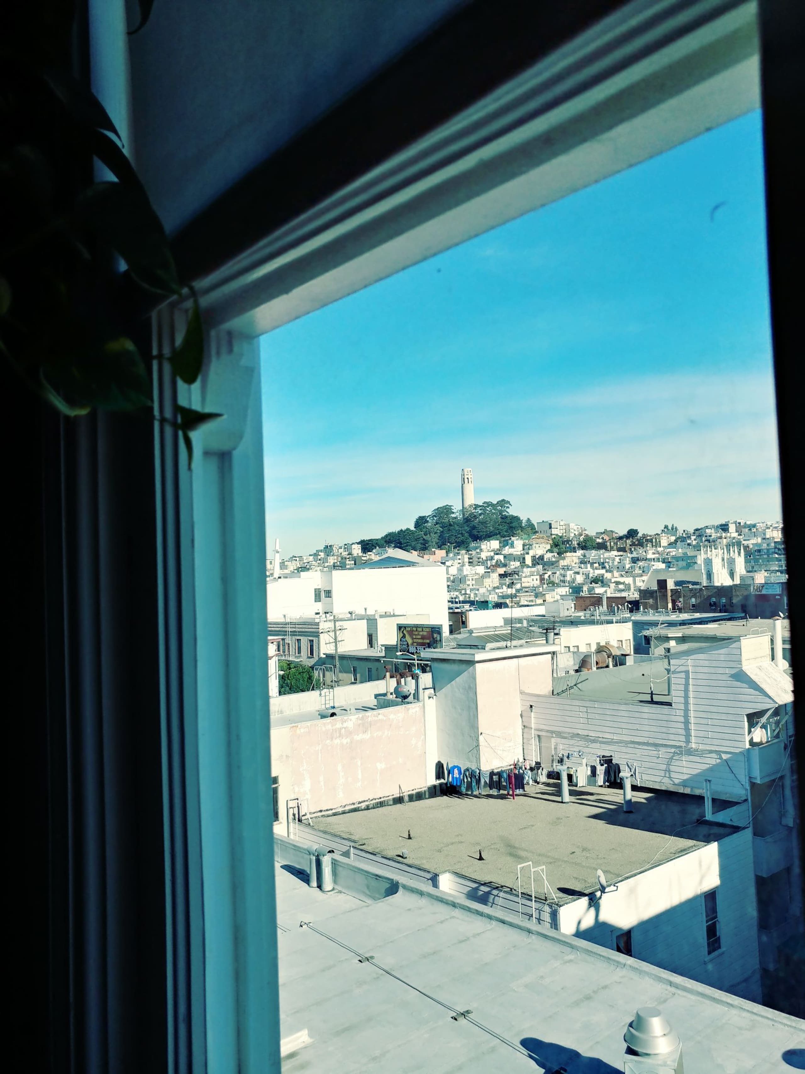 Beautiful Nob Hill Apartment with Perfect Location - Image 8