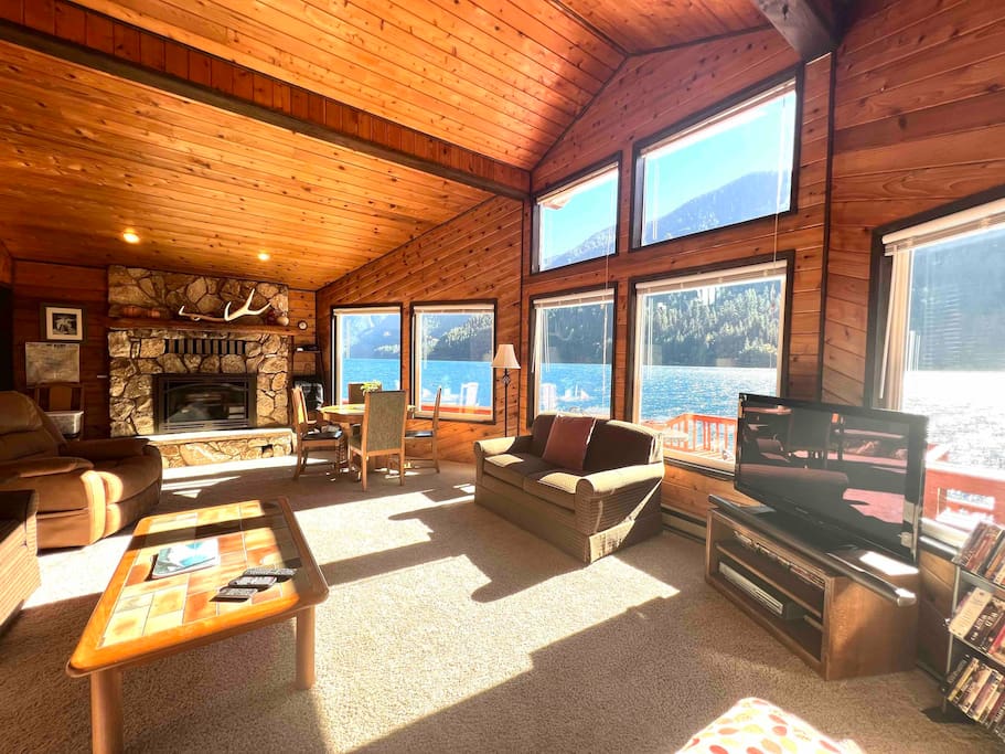 Thompson Point [Lakefront Sauna] Lake Crescent|ONP