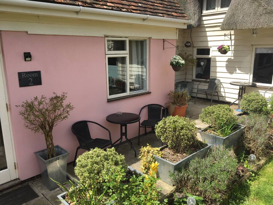 Double / Twin rooms Patio