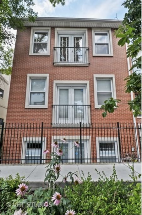 The top level of this three flat walk up, or as I like to say penthouse.