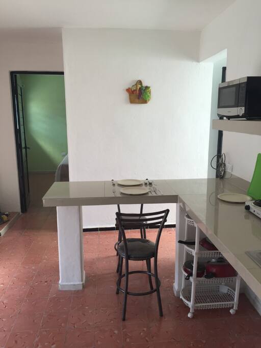 COCINA Y DESAYUNADOR