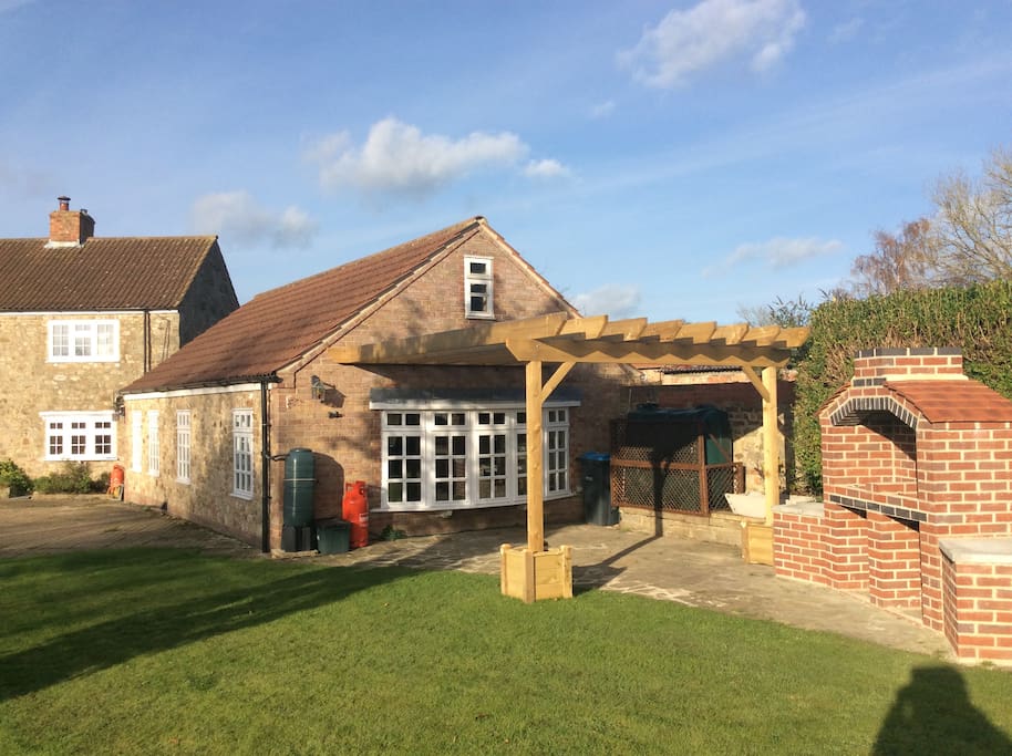 BBQ Pergola area