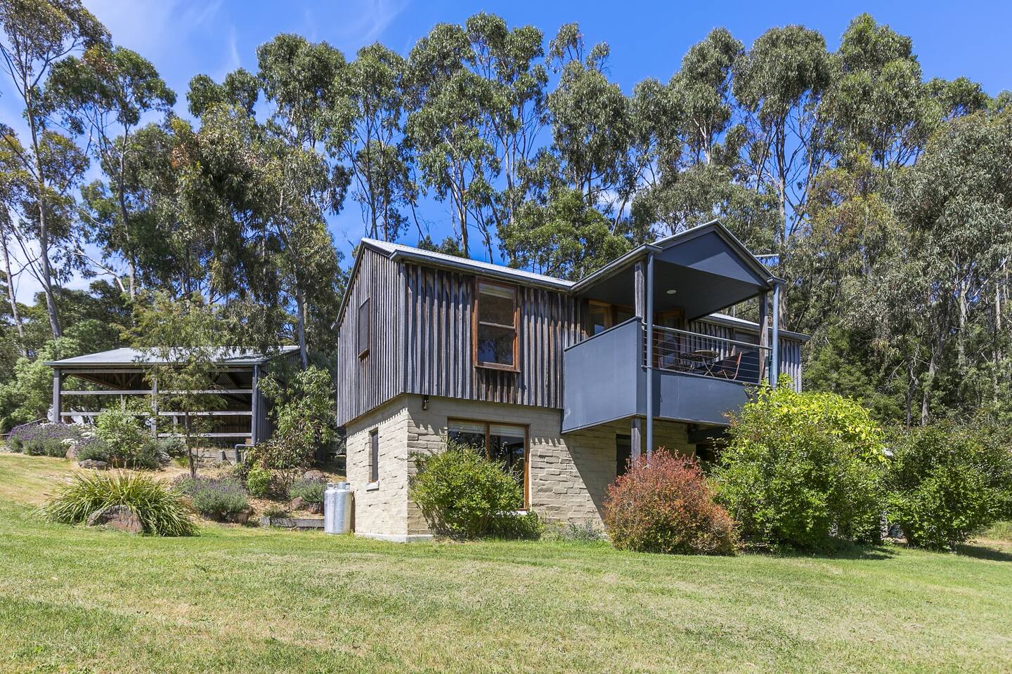 King Parrot Cottages Event Centre In Pennyroyal