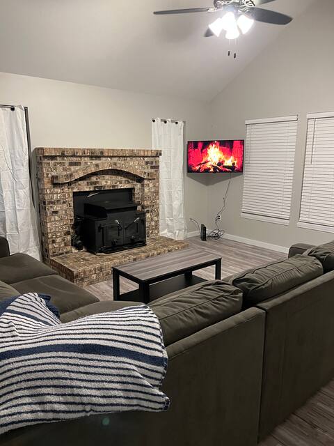 Great one level home, 3 bedrooms, 2 baths