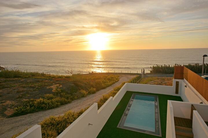 Ericeira Ocean – Paradise Sunset Beach House gallery image 3