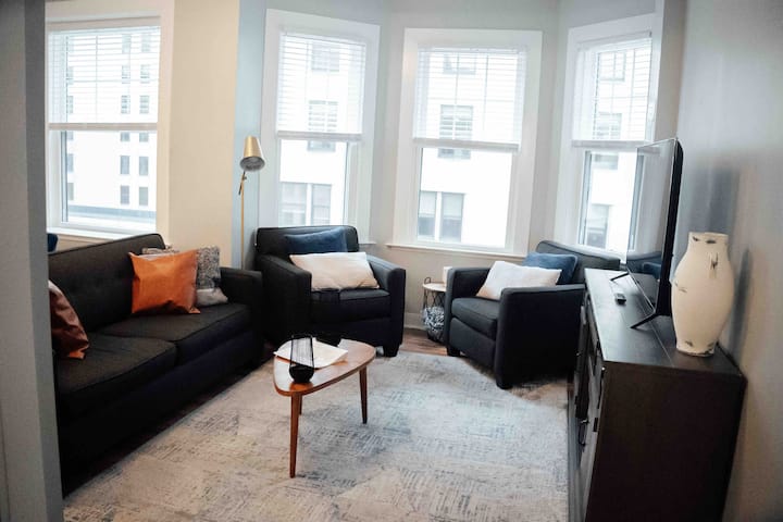 Modern Downtown 1br Free Garage Parking+ Workspace - Wilmington, DE