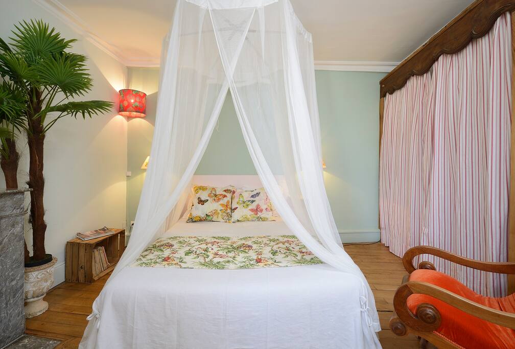 3ème étage : la chambre du jardin secret