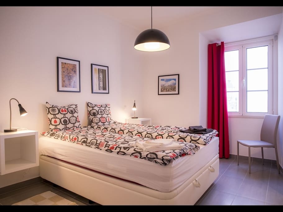 Guest room