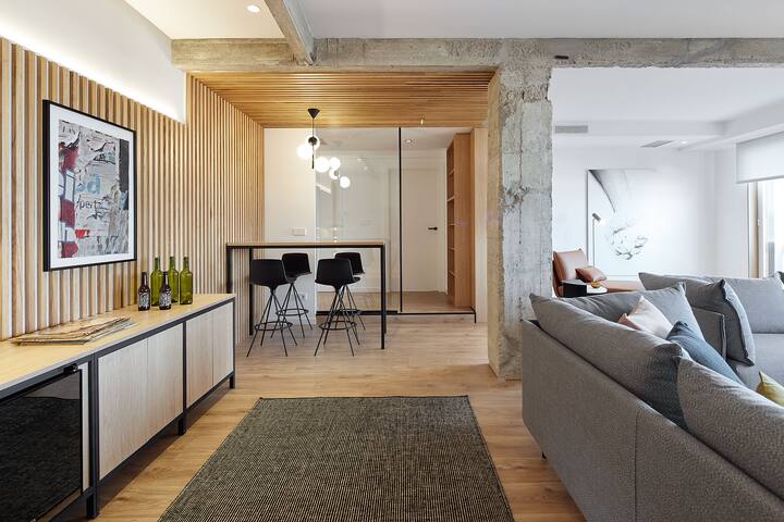 Jai Alai 54 by FeelFree Rentals gallery image 2