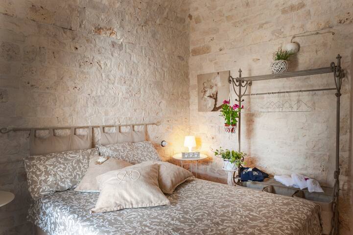 Trullo di Mariluna con piscina in Valle d’Itria gallery image 4