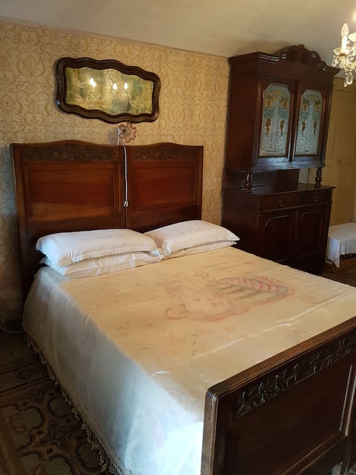 Double bed