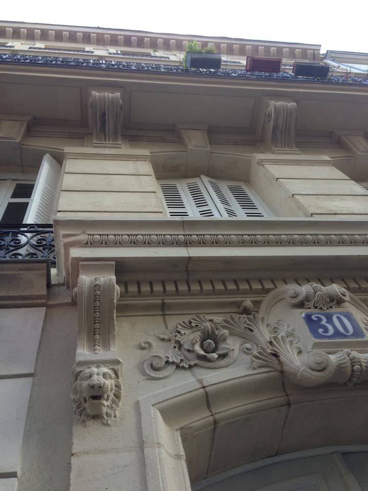 Paris Of Theaters And Night-clubs 2