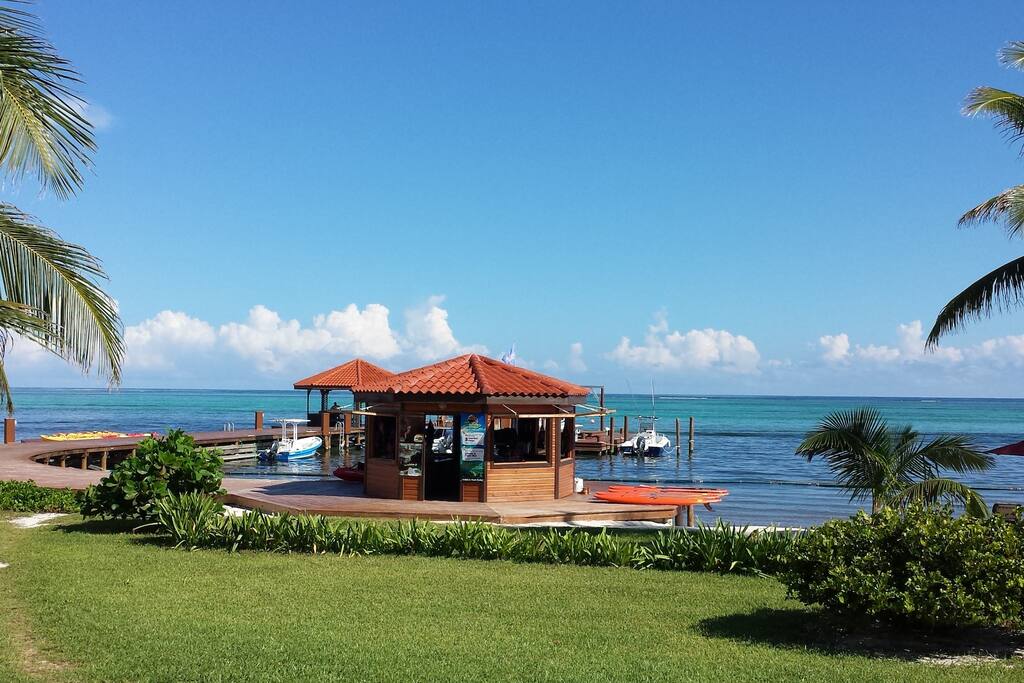 ACTIVITY HUT OFFERS KAYAKS, PADDLE BOARDS, SNORKELING GEAR & MUCH MORE.