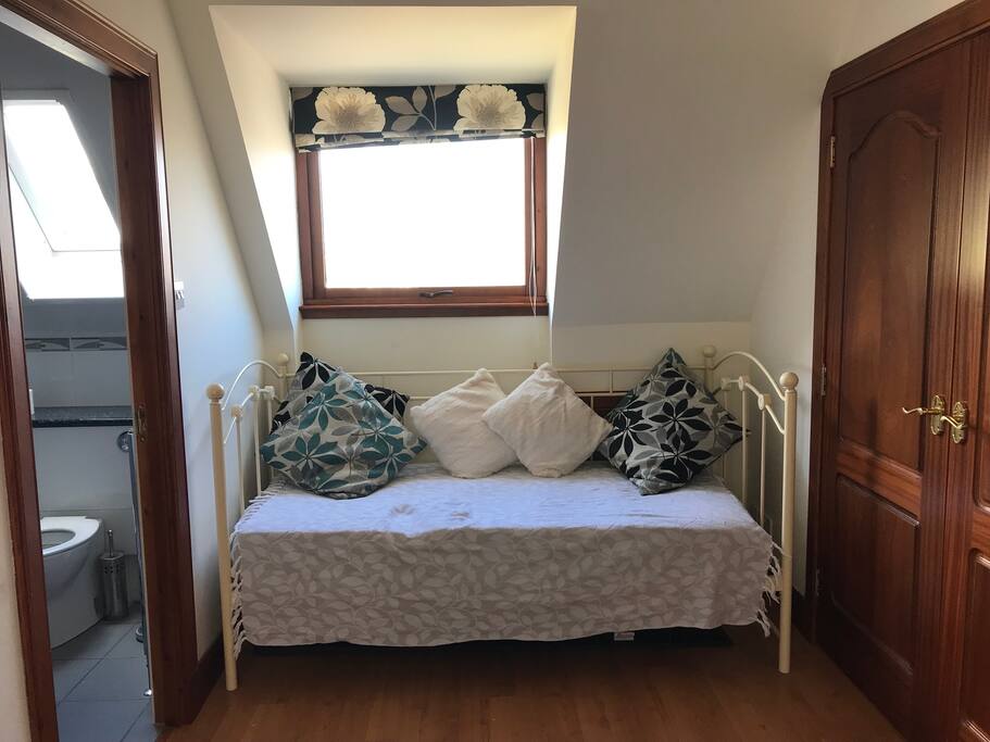 Day bed can bed used as seating or as an extra single bed.