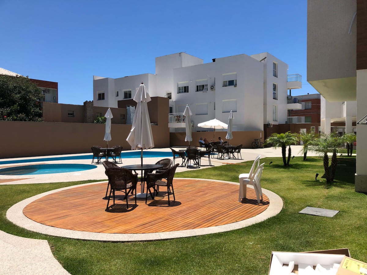 Praia e piscina — 3 dorm, 2 vagas — foto 6