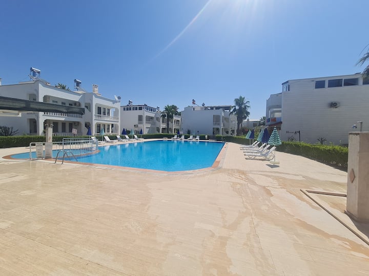 Maison De Vacances Avec Piscine. - Boğazkent