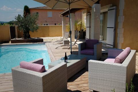 Comfortable villa – Private pool – Plancha