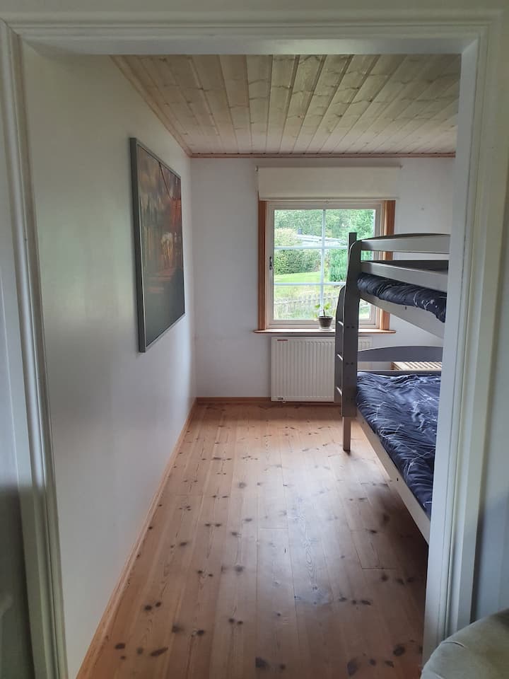 საძინებელი 2