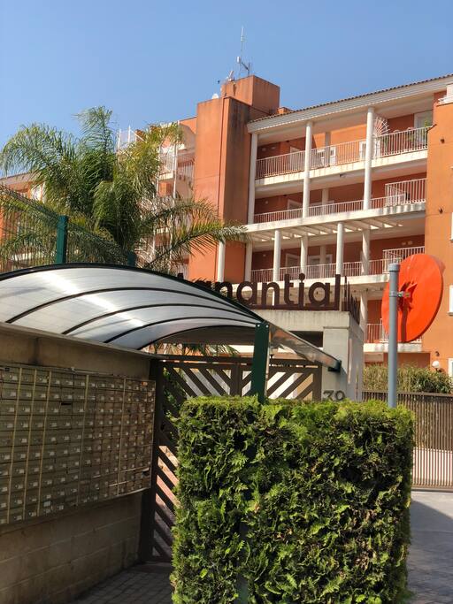 Entrada al
Residencial