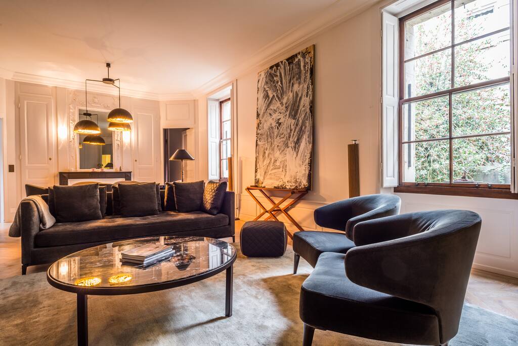 Bright and very cosy living/dining room