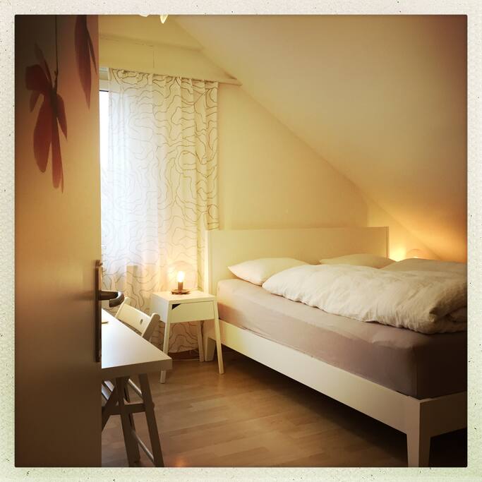 gemütliches Bett // comfortable bed