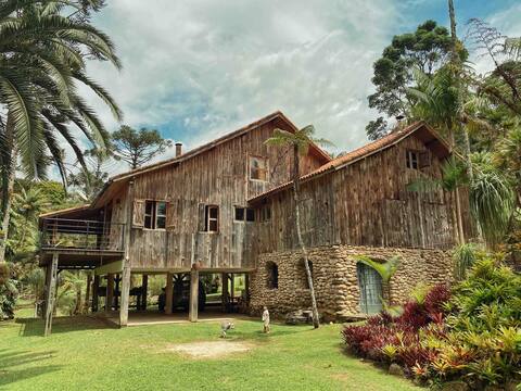 Spectacular Mountain Cabin with Unique Garden