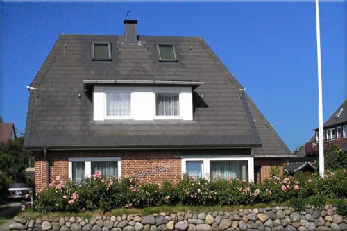 Successful Airbnb property: Apartment 5 - close to the beach, central Wenningstedt in Wenningstedt Braderup (Sylt)