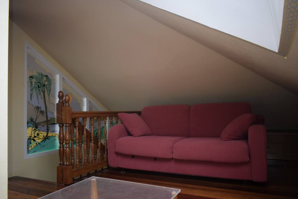 Salón piso superior (sofá cama)