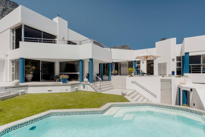 Aview- position/value/views/pool/Jacuzzi/games rm