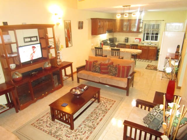 The Residence Portmore Apartment 2