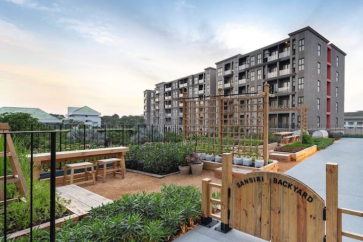 Workspace evidence from Lovely 1 bedroom apartment near Hua Hin Beach