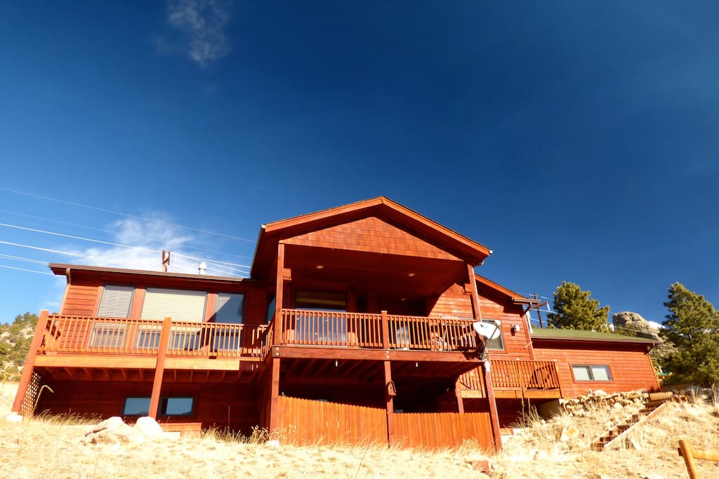 Enjoy the comforts and privacy of this 2200 sq ft home