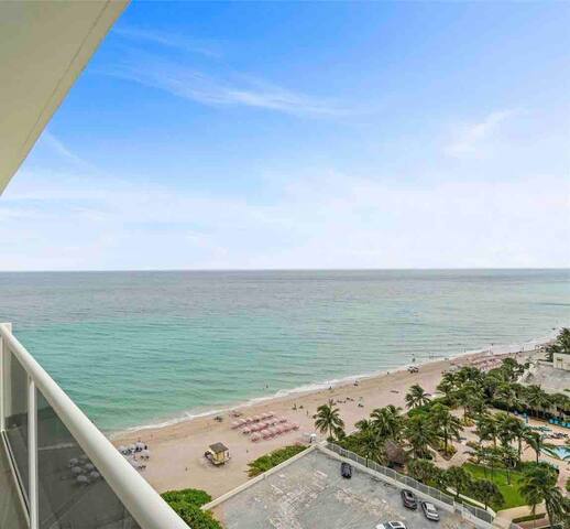 Penthouse Oceanview Direct Oceanfront