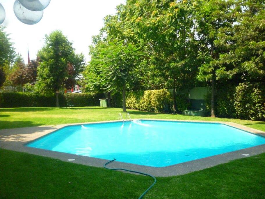 PISCINA