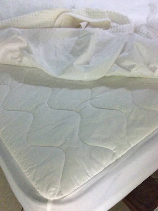 new bed and sheets as of July 16th 2017