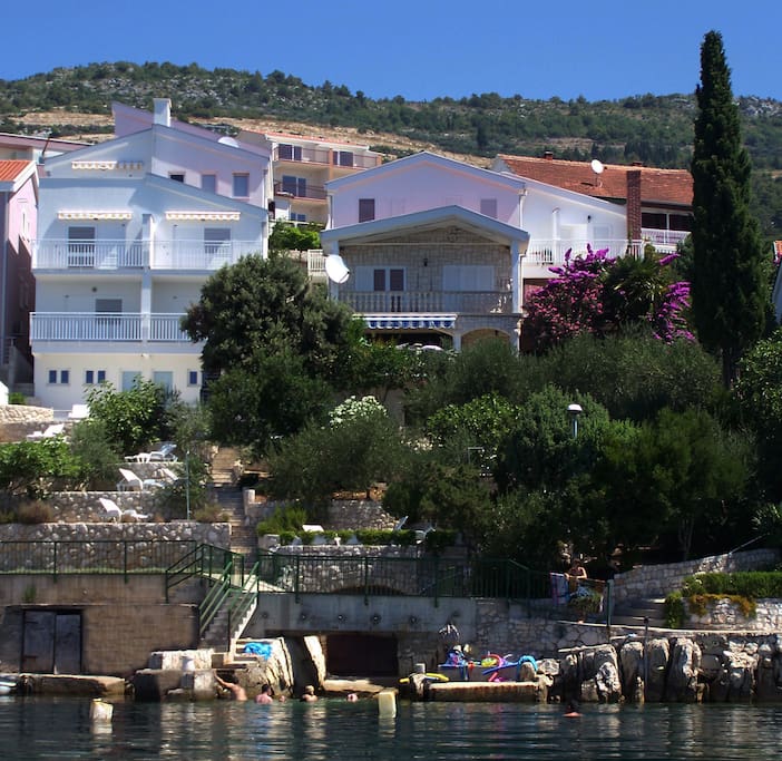 seafront Villa Mediterraneo in Komarna - Dubrovnik Riviera