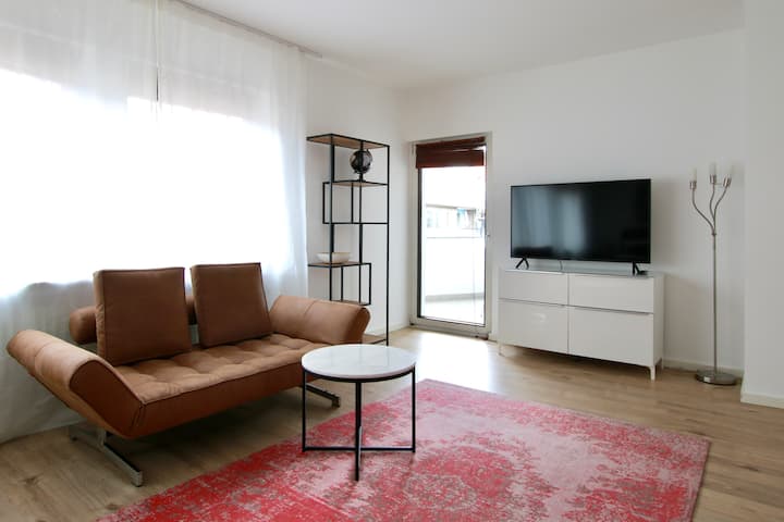 Nice Apartment With Balcony At Barbarossaplatz - Keulen