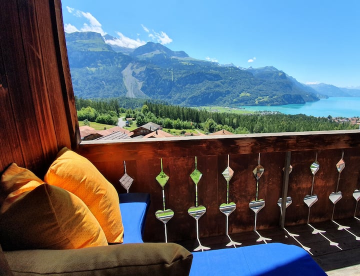 Rose With A View • Private Parking & Lake View • - Apartments for Rent in  Schwanden bei Brienz, Bern, Switzerland